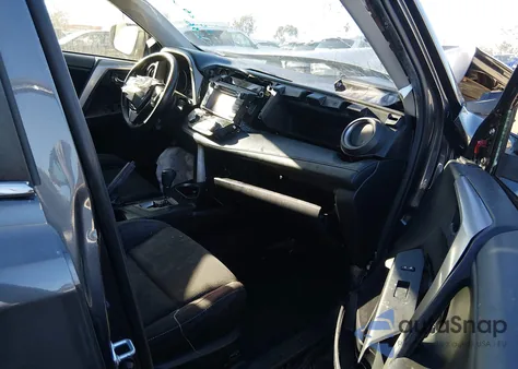 2017 Toyota Rav4 Xle из США, поврежденный, VIN JTMWFREV8HJ711159